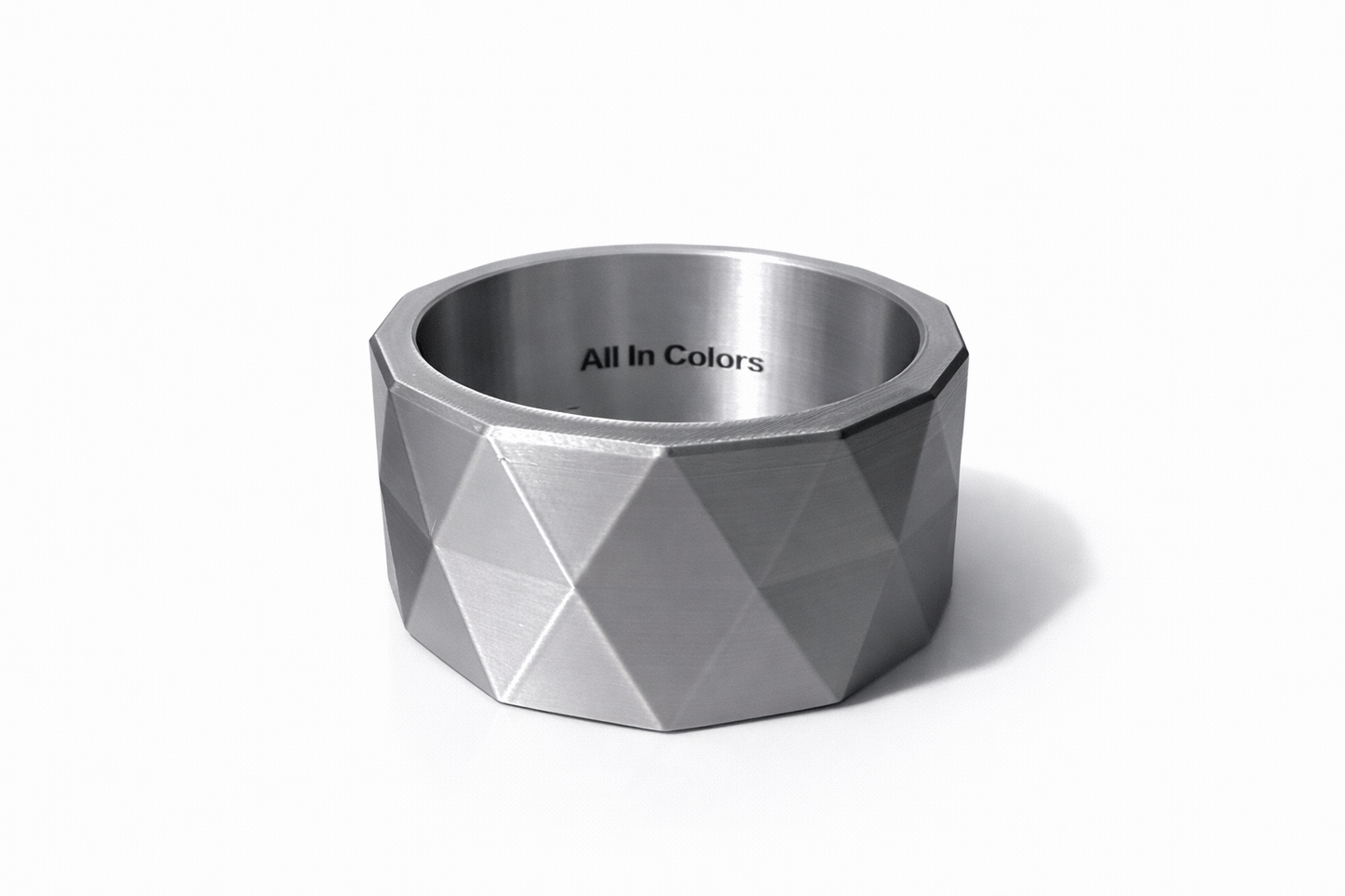 Timeless bangle